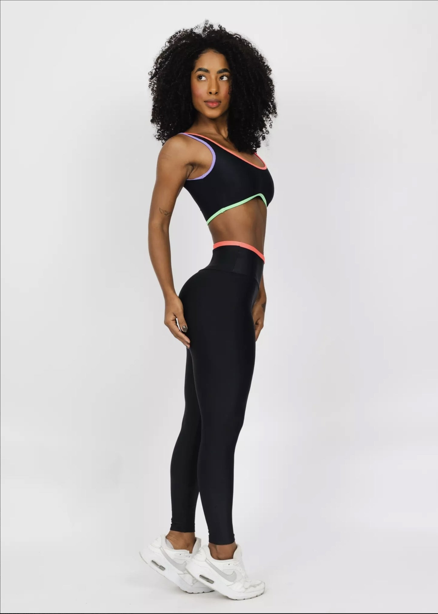 Conjunto Fitness Woman - Legging Básica Maitê Verde Flúor + Electra + Deep Purple + Preto