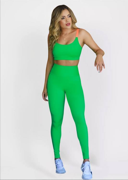 Conjunto Fitness Woman - Legging Básica + Top Verde